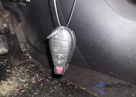 2017 Jeep Cherokee Trailhawk 4X4 from USA, damaged, VIN 1C4PJMBBXHW551496